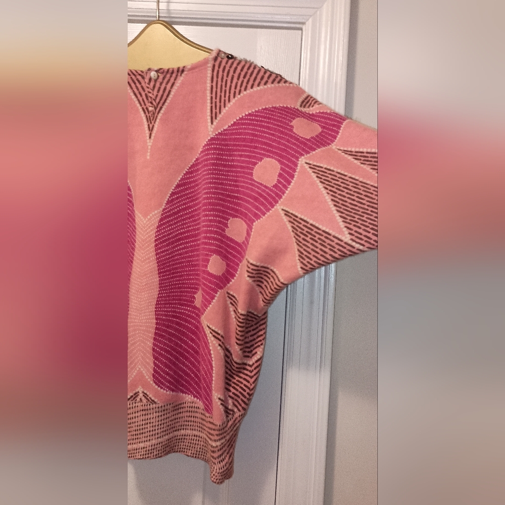 Simone Pia Vintage Italian  Sequin Butterfly Print sweater Size Small - Picture 9 of 16